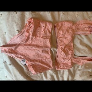 Dippin’ Daisies swim set